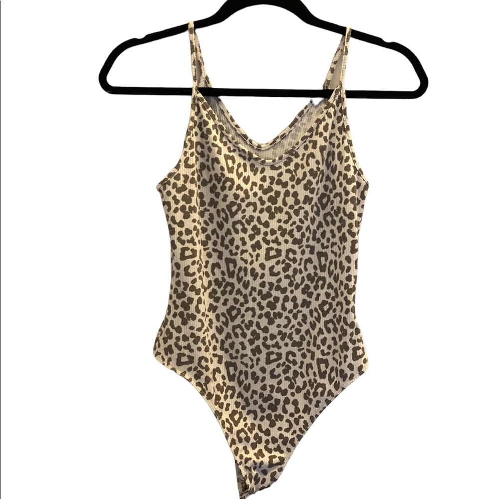 Leopard print AE bodysuit